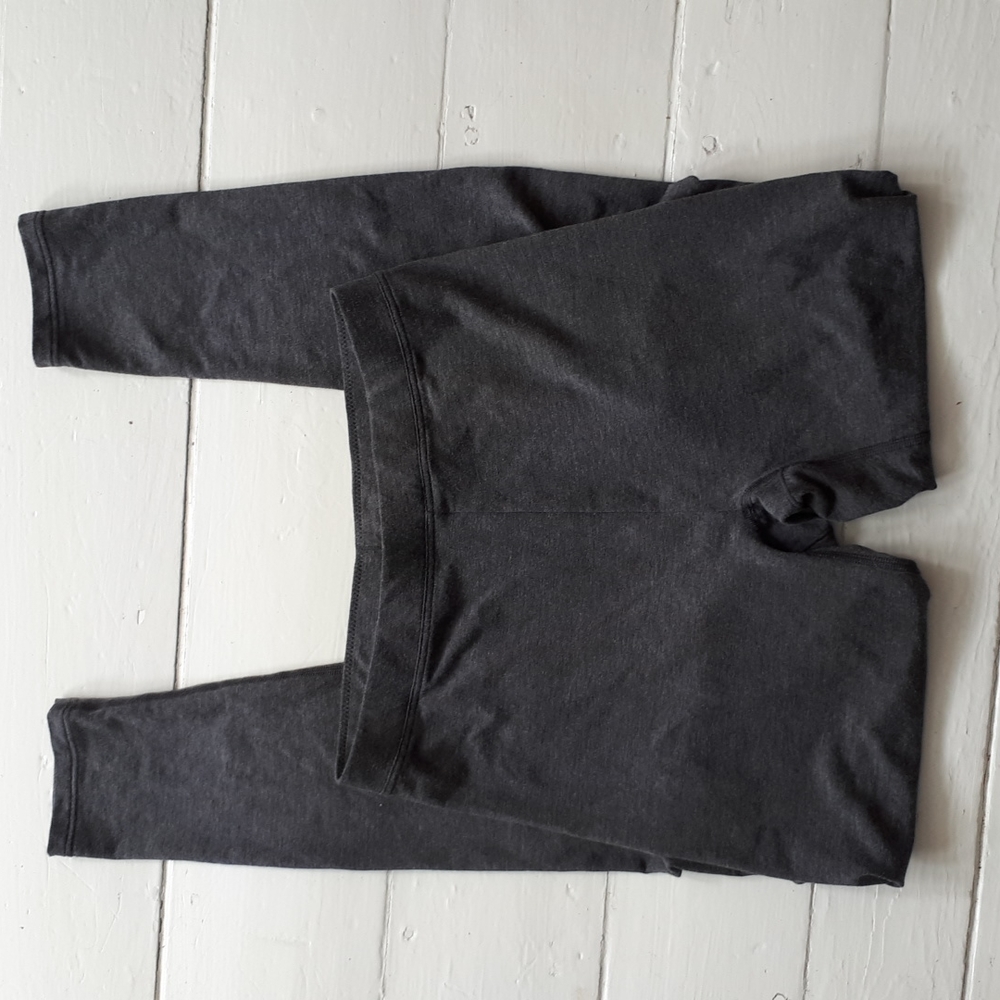 Super soft Uniqlo heat tech tights. Size S